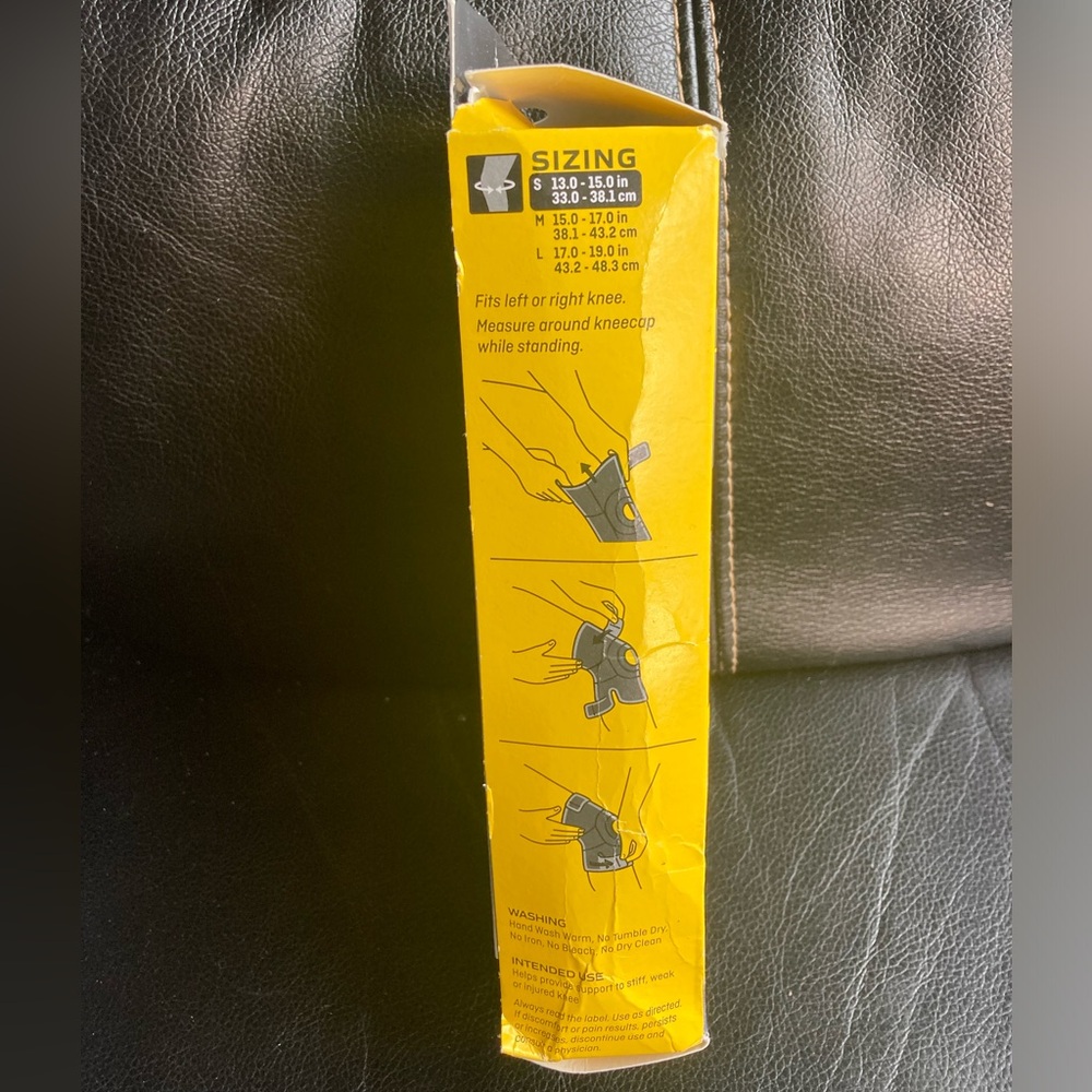 3M Futuro Knee Performance Support - Picture 4 of 8